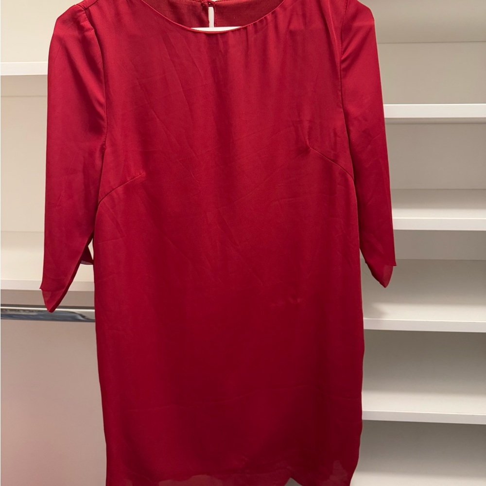 Tobi Red Sheath Dress with 3/4 Cuffed Sleeves and Crew Neck